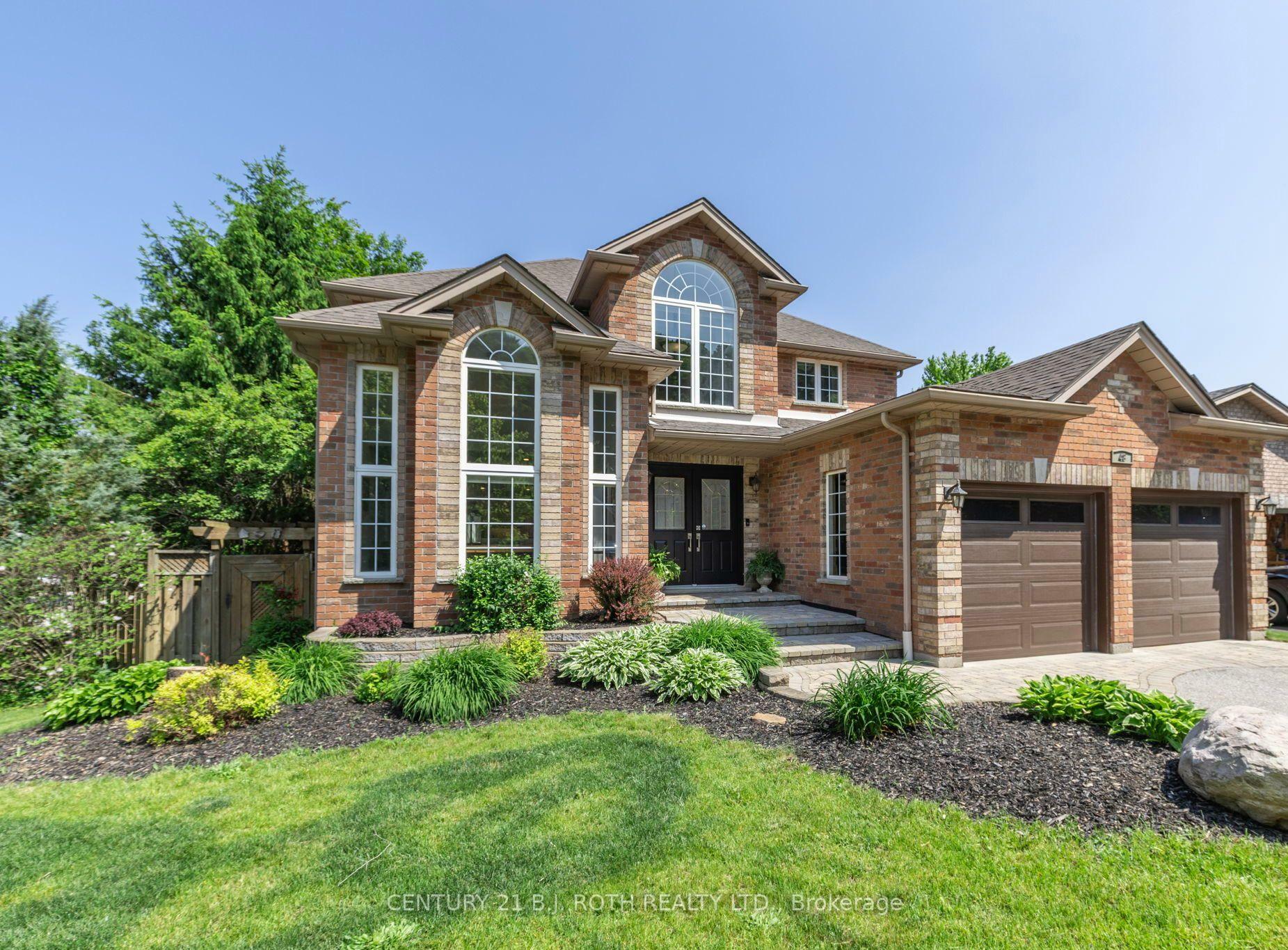48 Crimson Ridge Road  Barrie ON L4N 9S1 photo