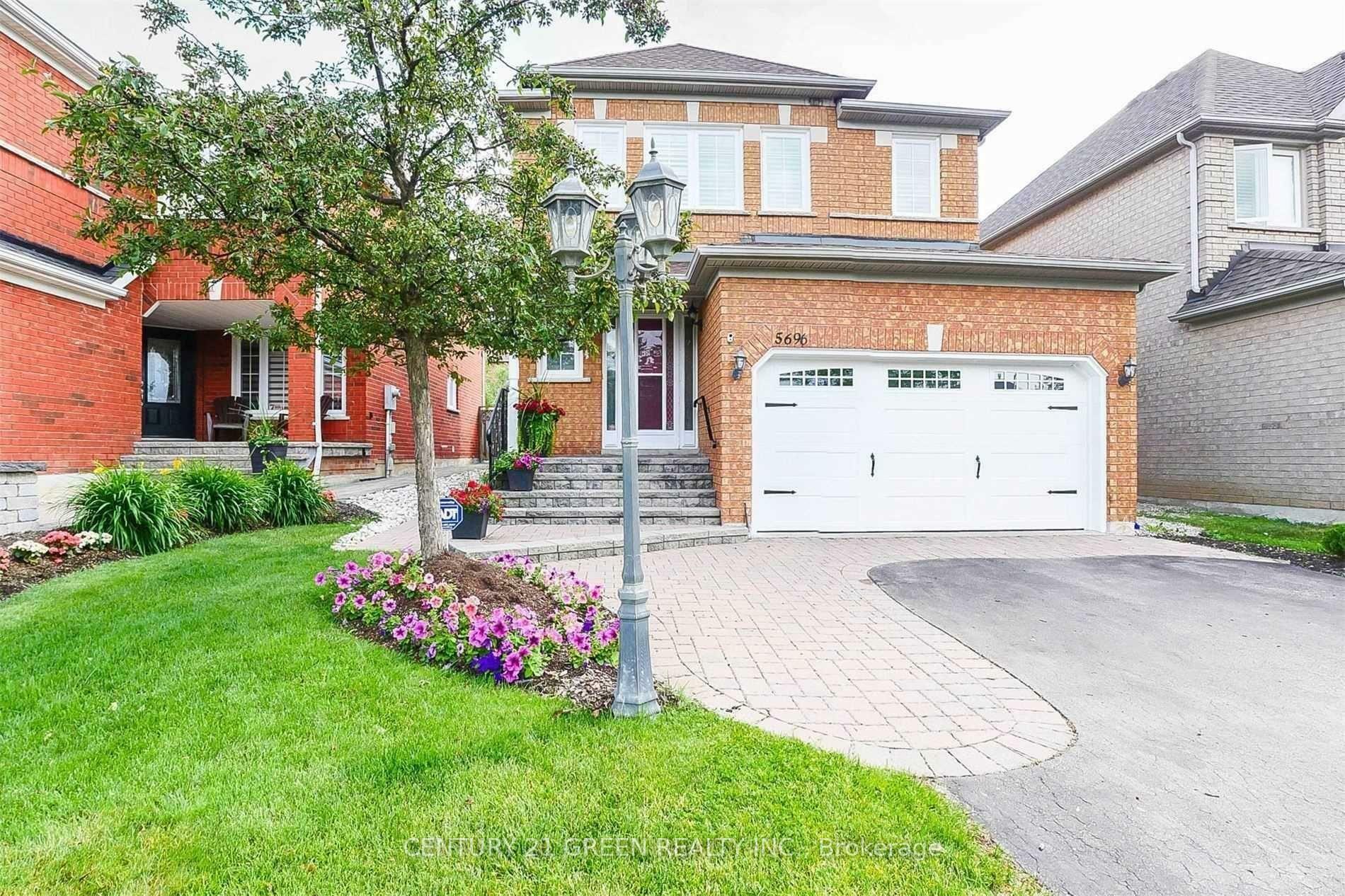 Photo de la propriété: 5696 Wells Place ON L5M 5T6