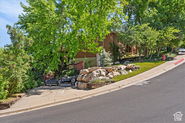 Property Photo: 5791 S Oakwood Dr W UT 84405