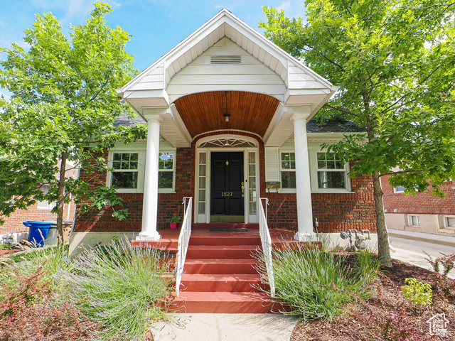 Property Photo: 1527 E Princeton Ave S UT 84105
