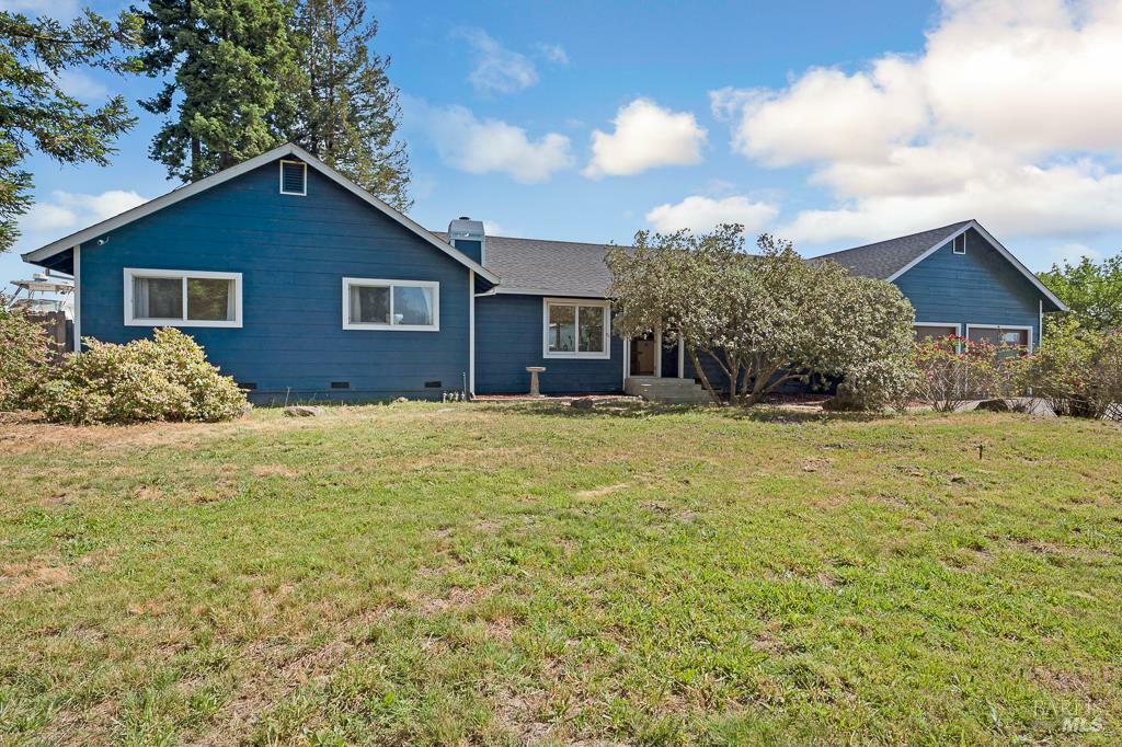 Property Photo: 5648 Ver Ni Road CA 95472