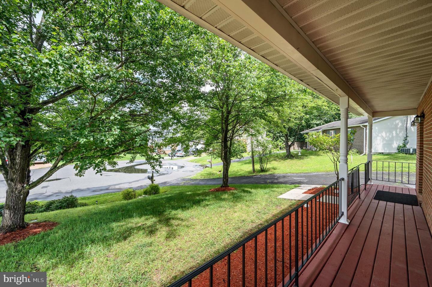 Property Photo:  108 Oakmont Circle  VA 22602 
