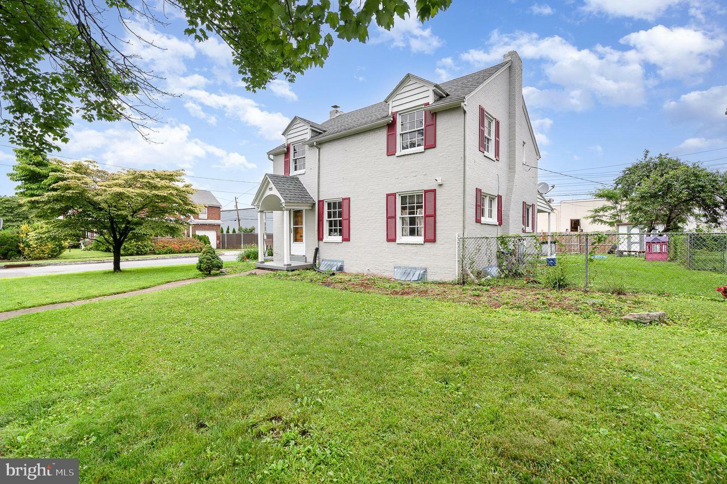 Property Photo: 2941 N 6th Street PA 17110