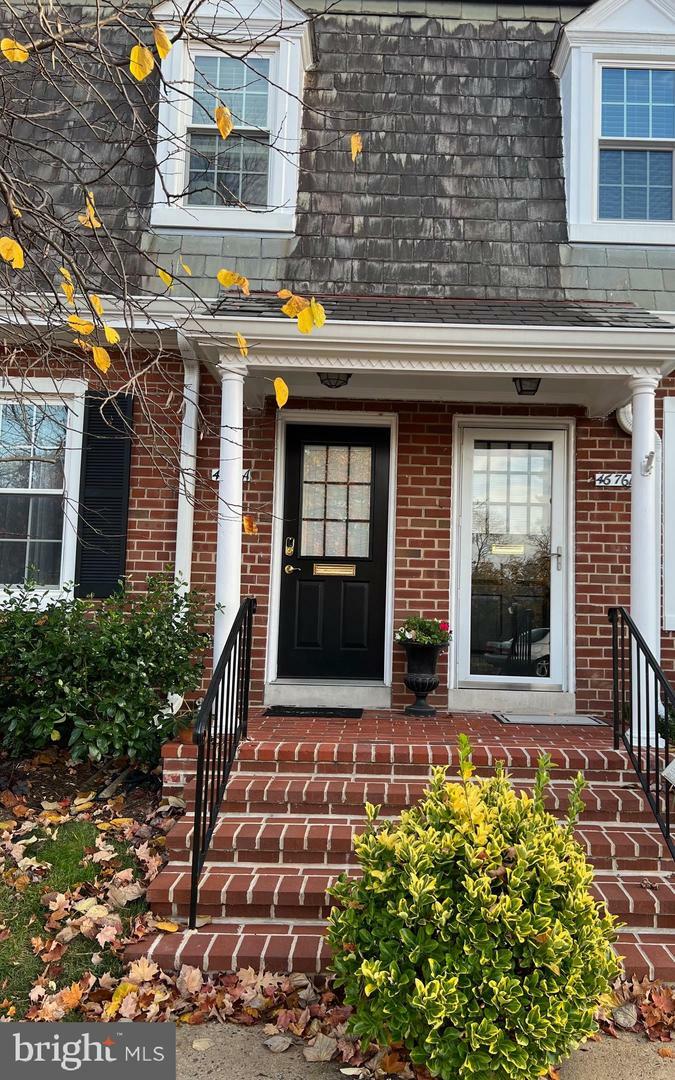 Property Photo:  4676 36th Street S B  VA 22206 