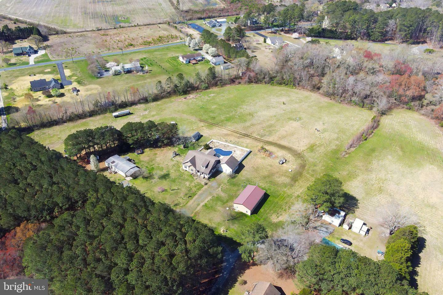 Property Photo: 26934 Siloam Road MD 21801
