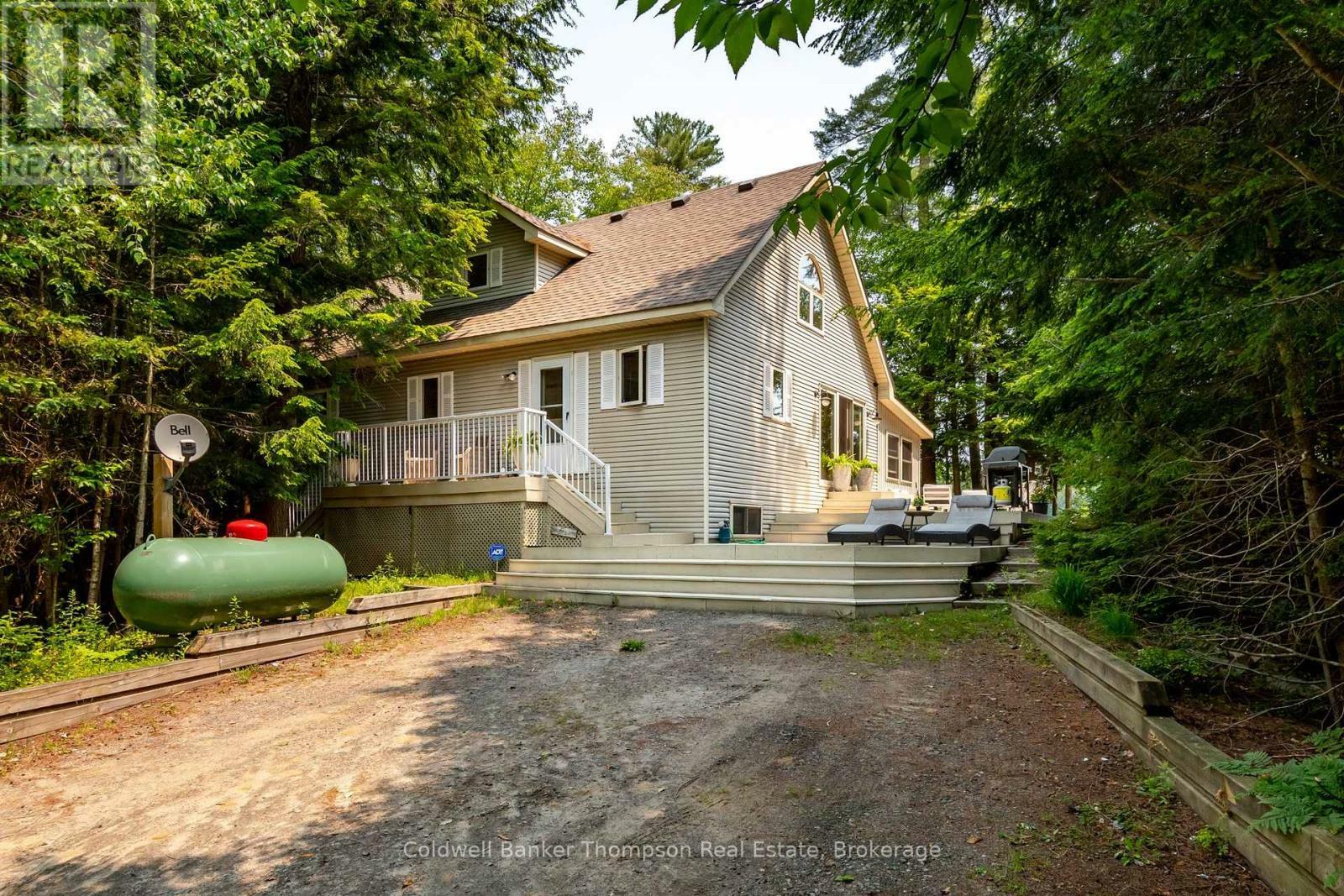 Property Photo: 115 Cottage Lane ON P1H 2J4
