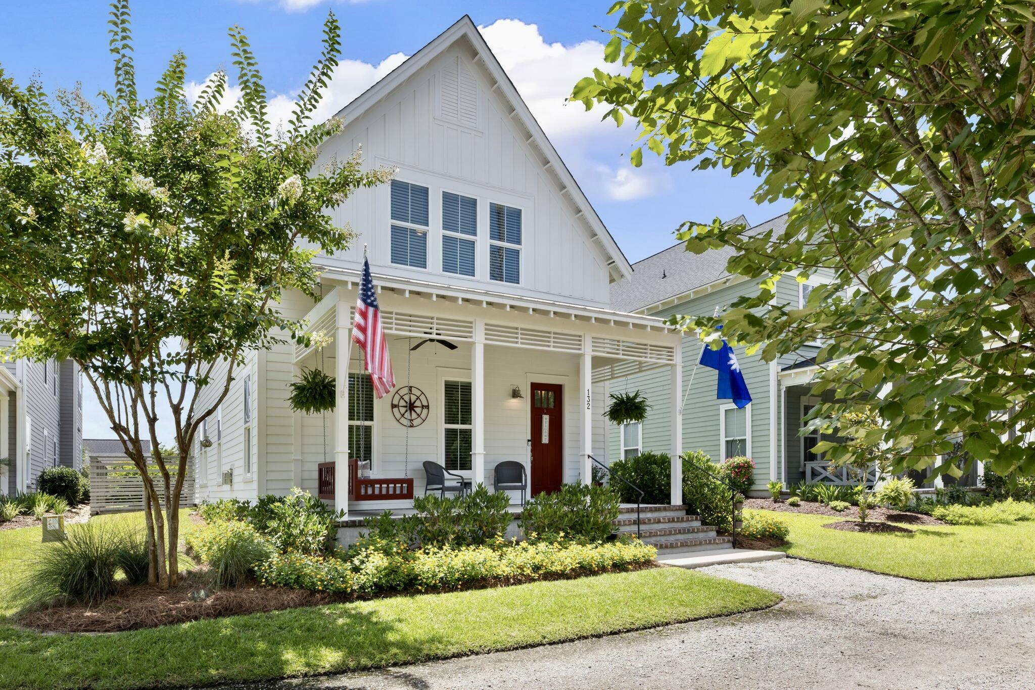 Property Photo: 132 Clear Bend Lane SC 29486