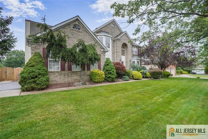 9 Lavender Way  East Brunswick NJ 08816 photo