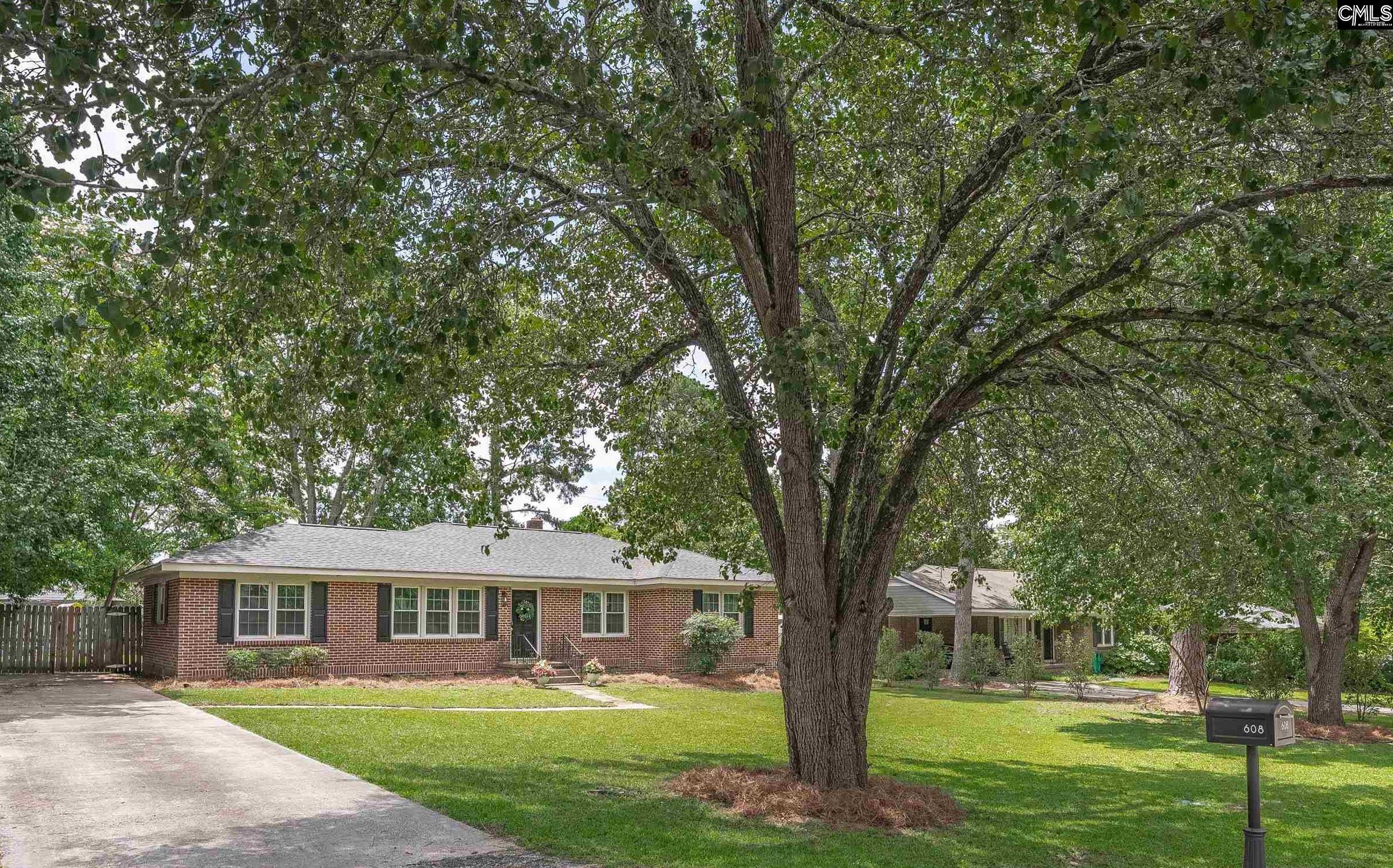 Property Photo: 608 Byron SC 29209