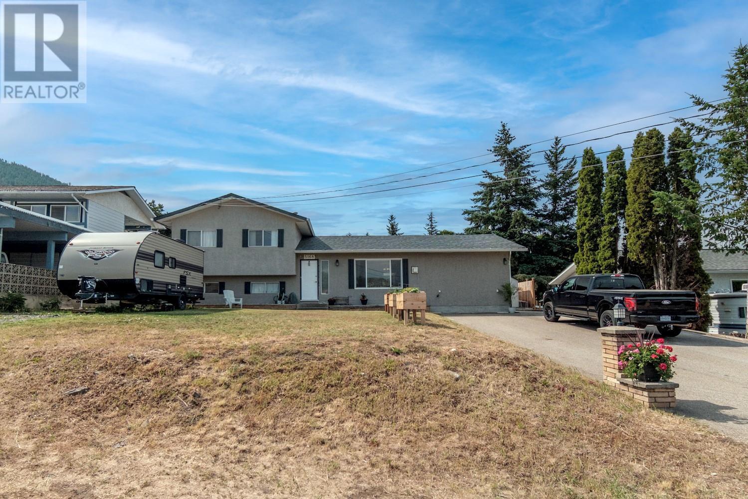 Property Photo: 5168 Haynes Road BC V1B 3J6