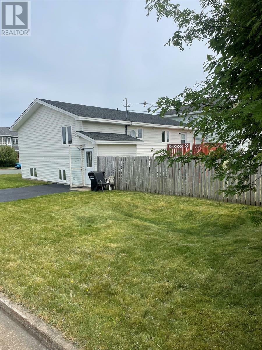 Photo de la propriété: 8 Cottonwood Crescent NL A1H 1A1
