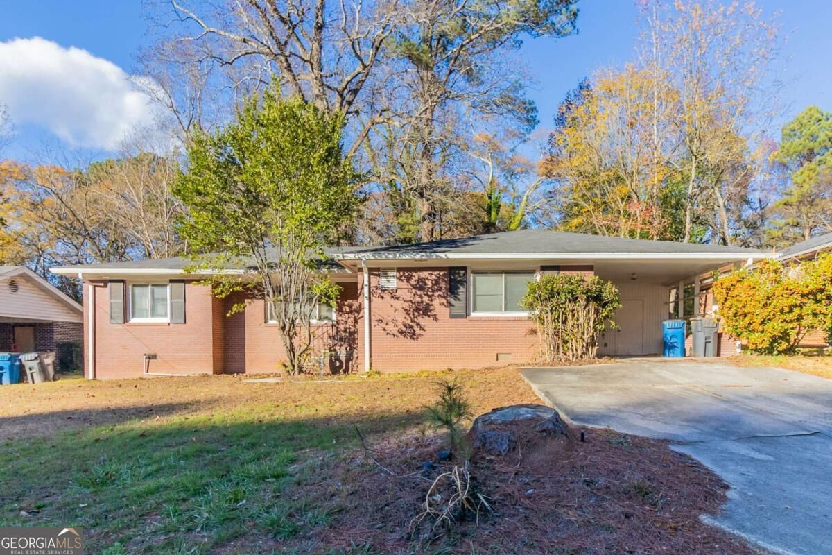 Property Photo:  2893 Heather Drive  GA 30344 
