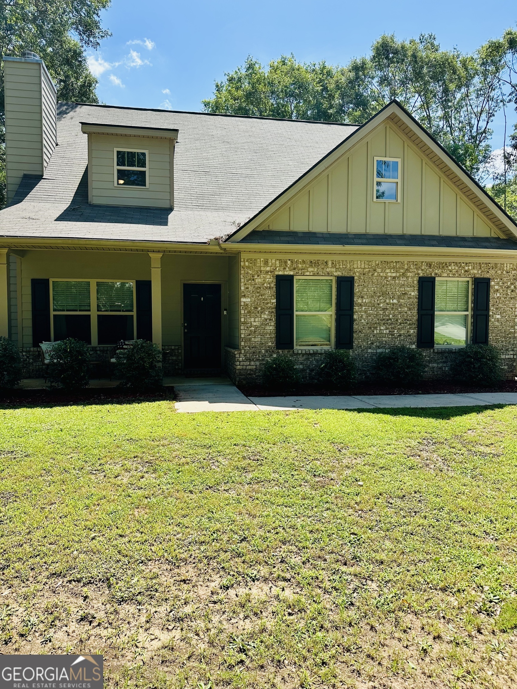 Property Photo: 2495 Barnesville Road GA 30224