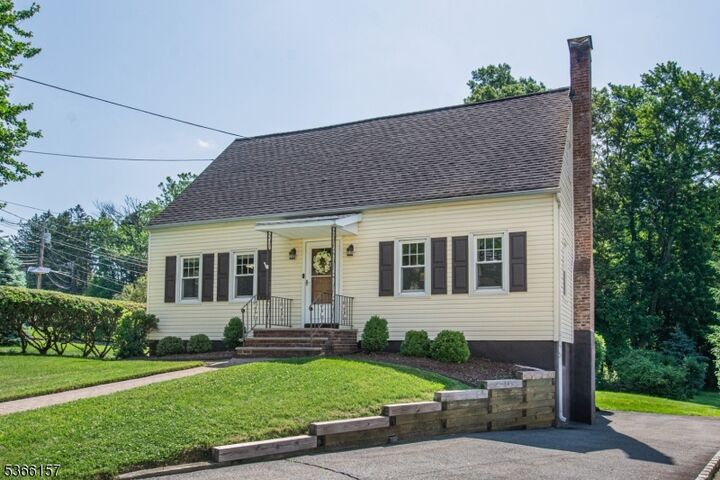 316 Central Ave  West Caldwell Twp. NJ 07006 photo