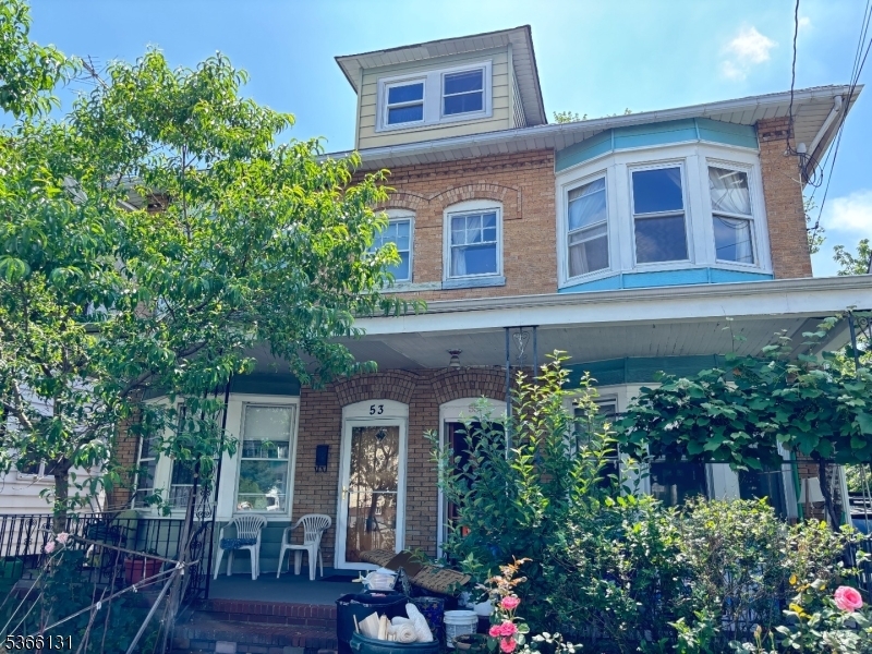 55 Thompson St  Raritan Boro NJ 08869 photo