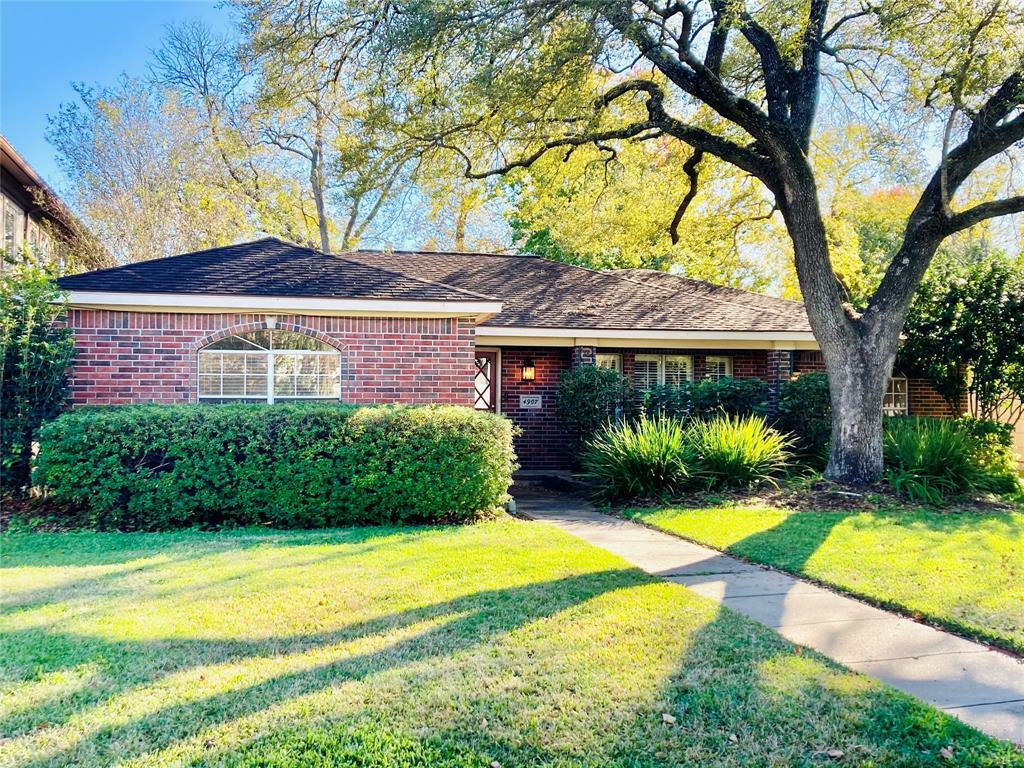 Property Photo: 4907 Elm Street TX 77401
