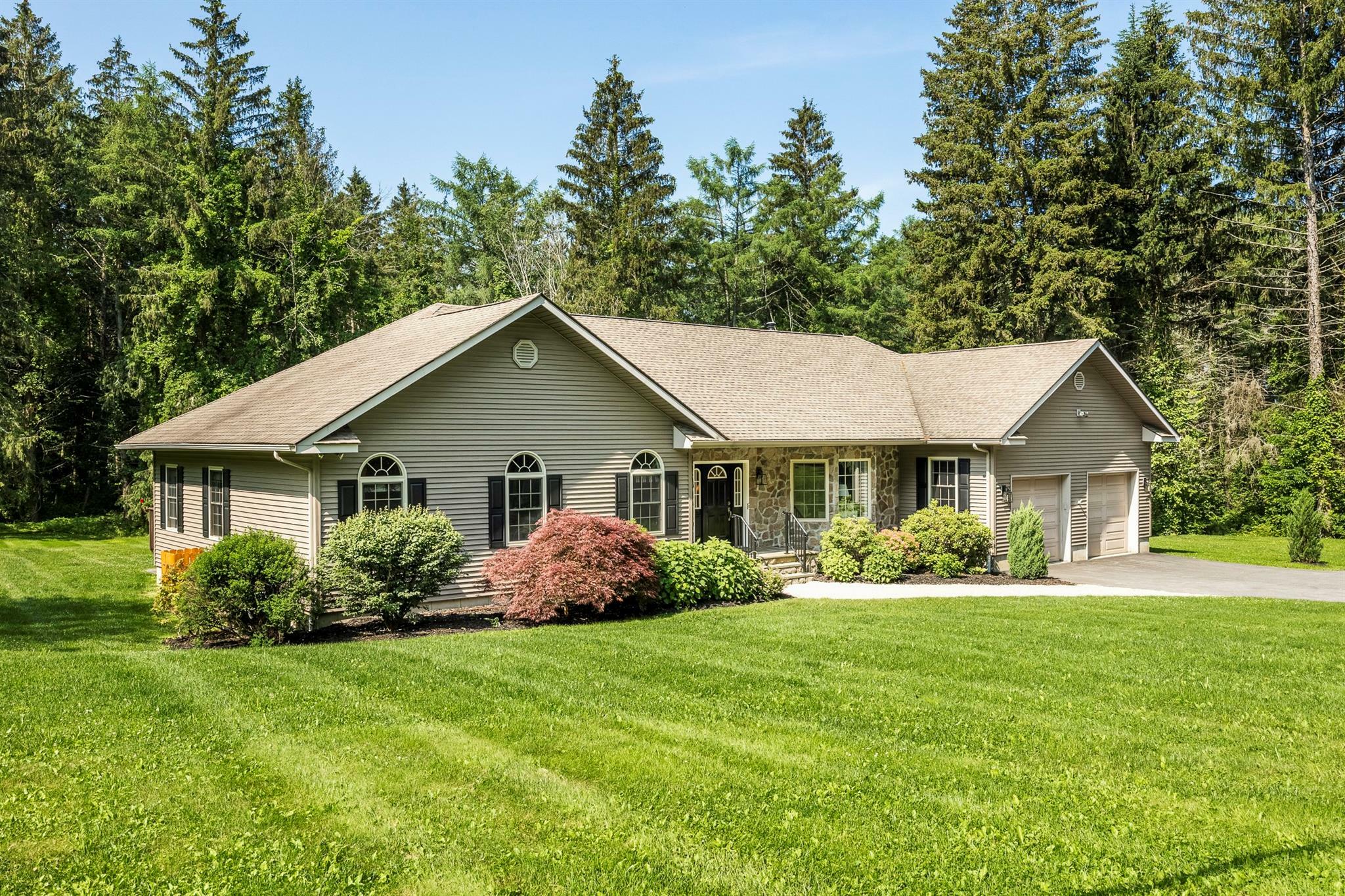 Property Photo: 452 Camby Road NY 12585