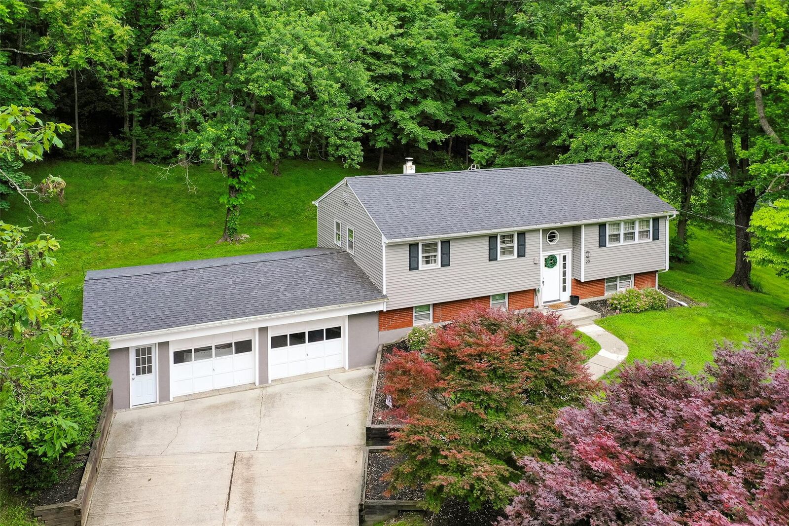 Property Photo:  20 Honeymoon Lane  NY 12603