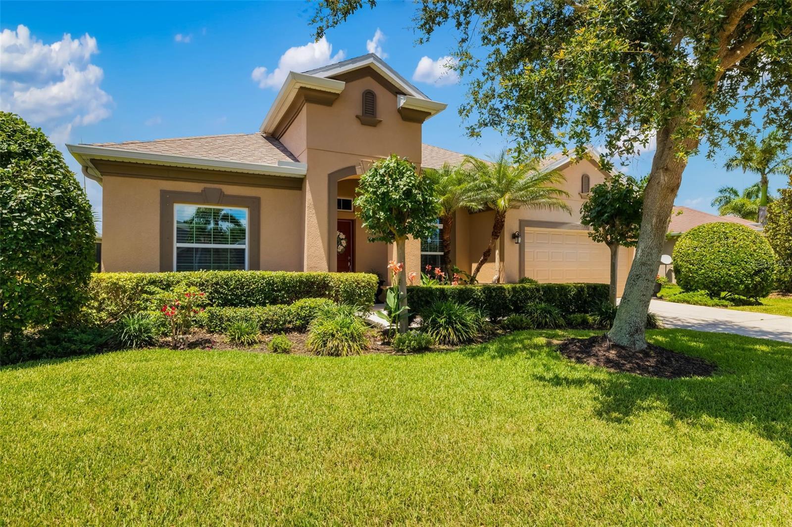 Property Photo:  773 Rosemary Circle  FL 34212 