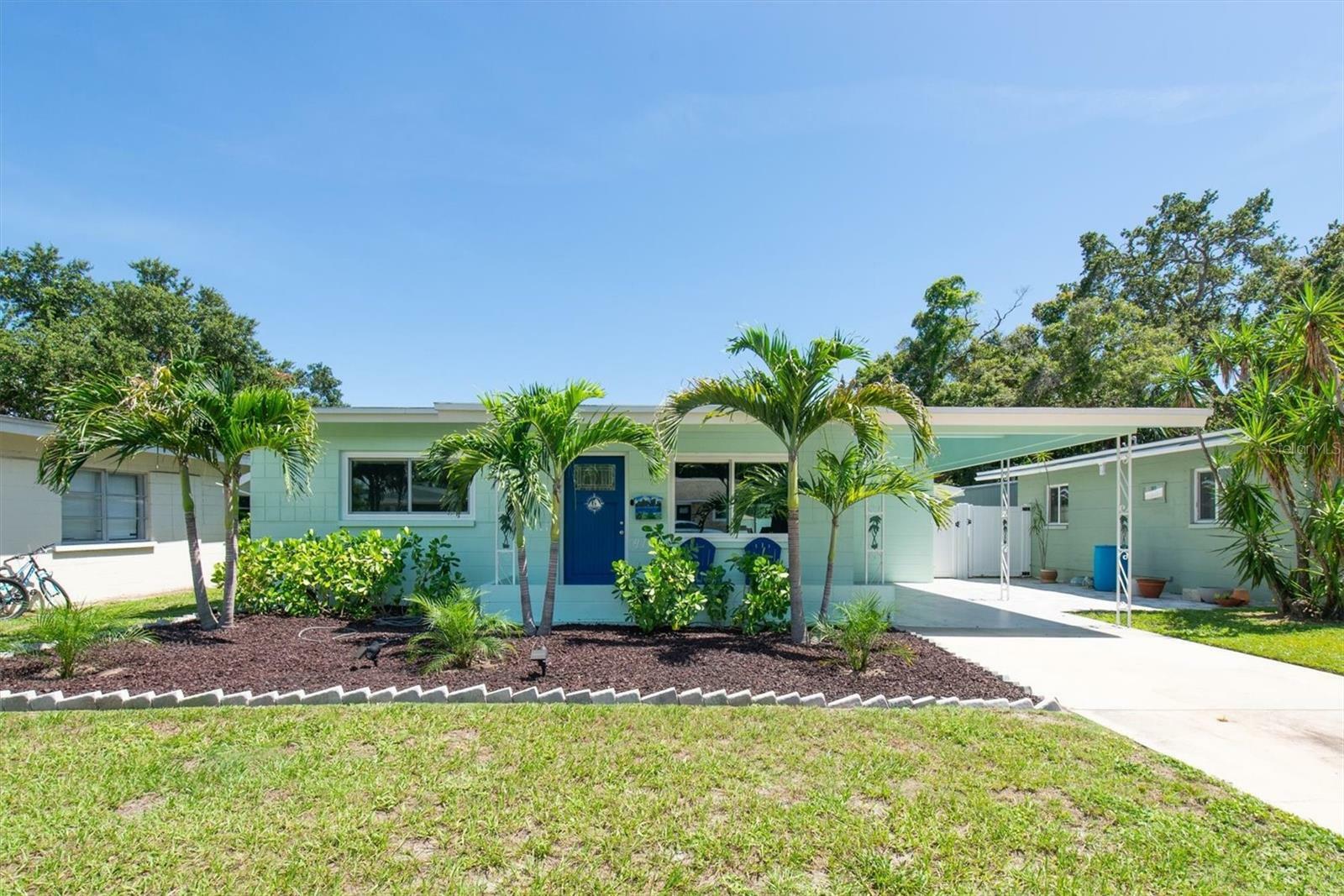 Property Photo: 4718 24th Avenue S FL 33711