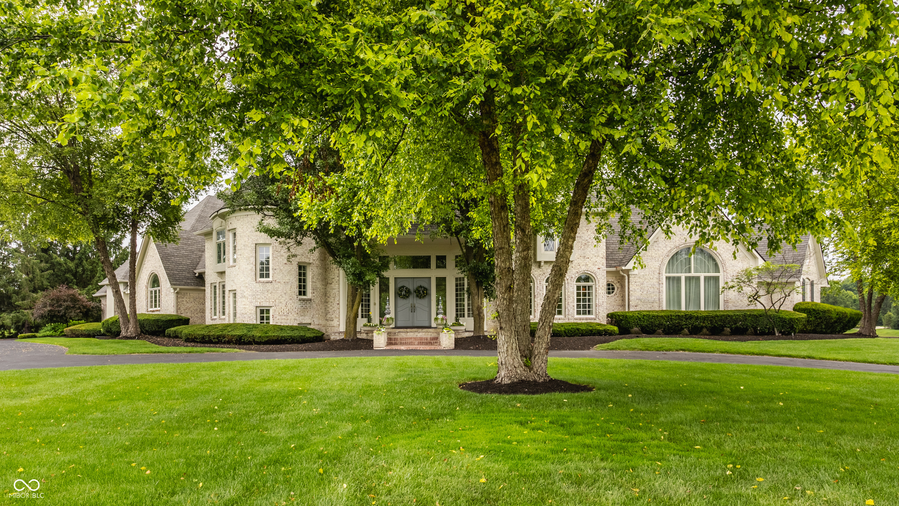 1089 Laurelwood  Carmel IN 46032 photo