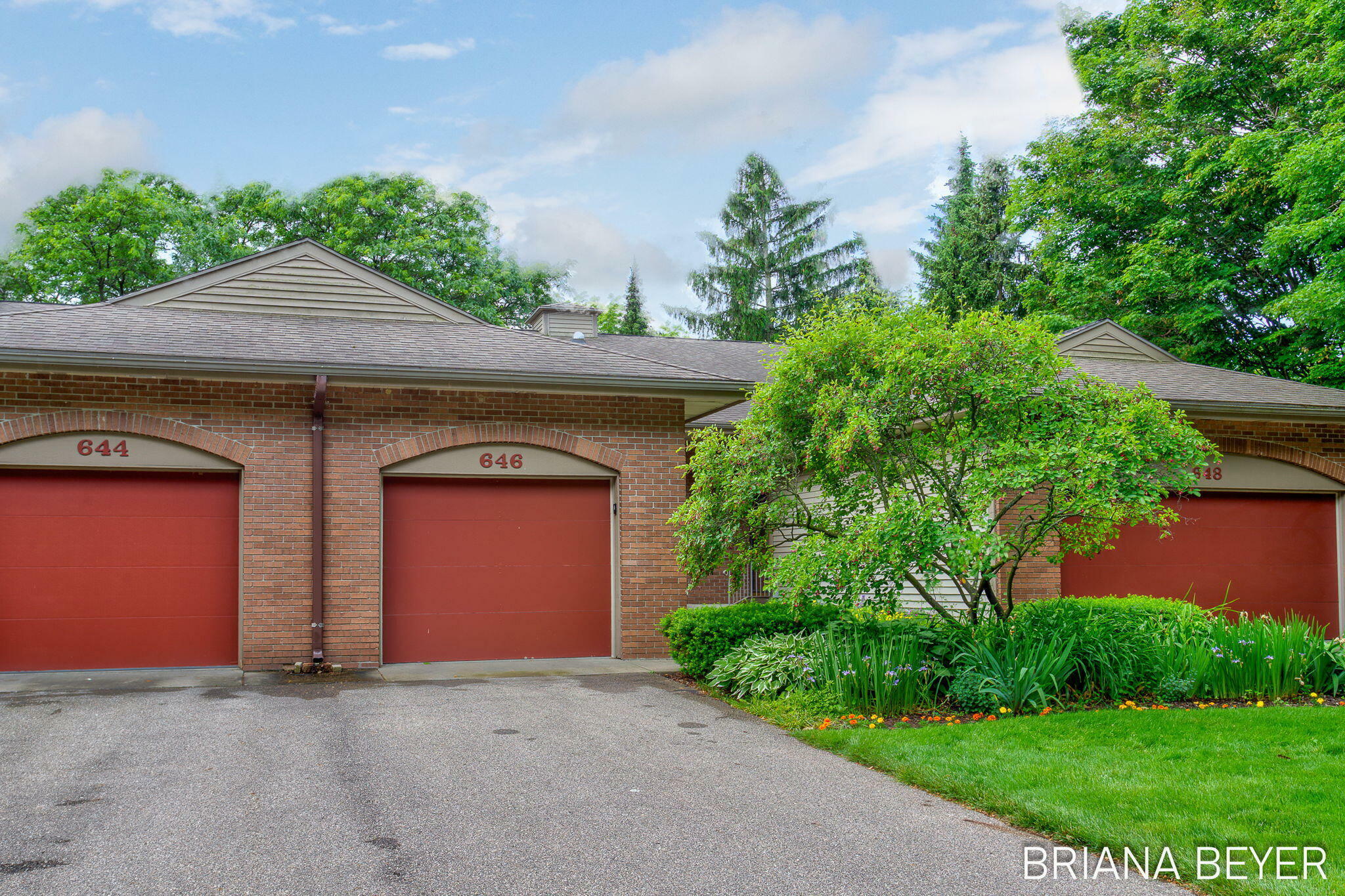 Property Photo: 646 Spring Lane MI 49423