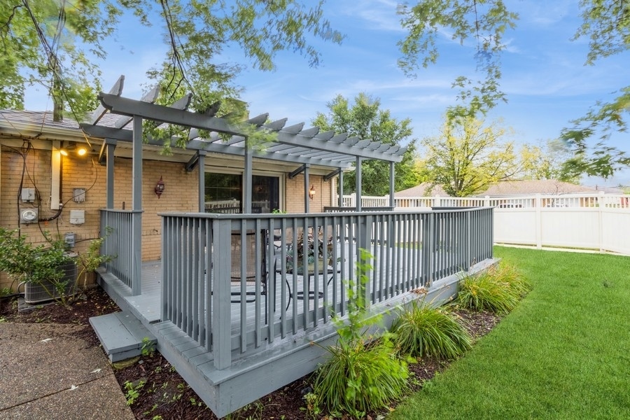 Property Photo: 7350 Lavergne Avenue IL 60077