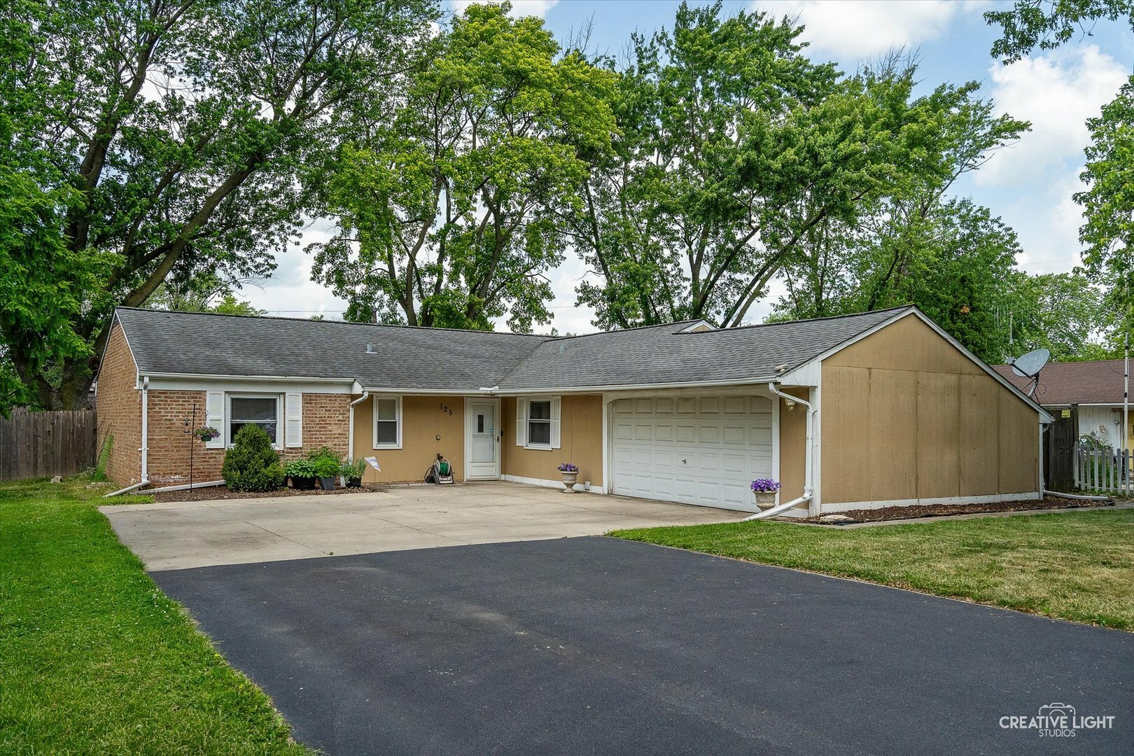 Property Photo: 125 S Pinecrest Road IL 60440