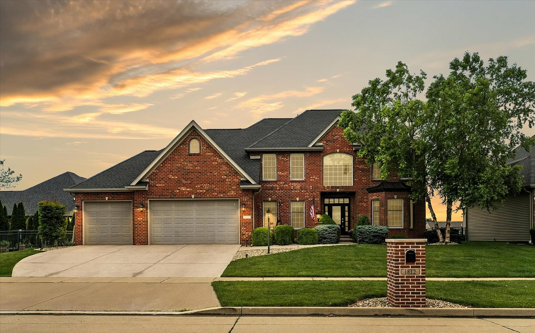 Property Photo: 1812 Savanna Drive IL 61822