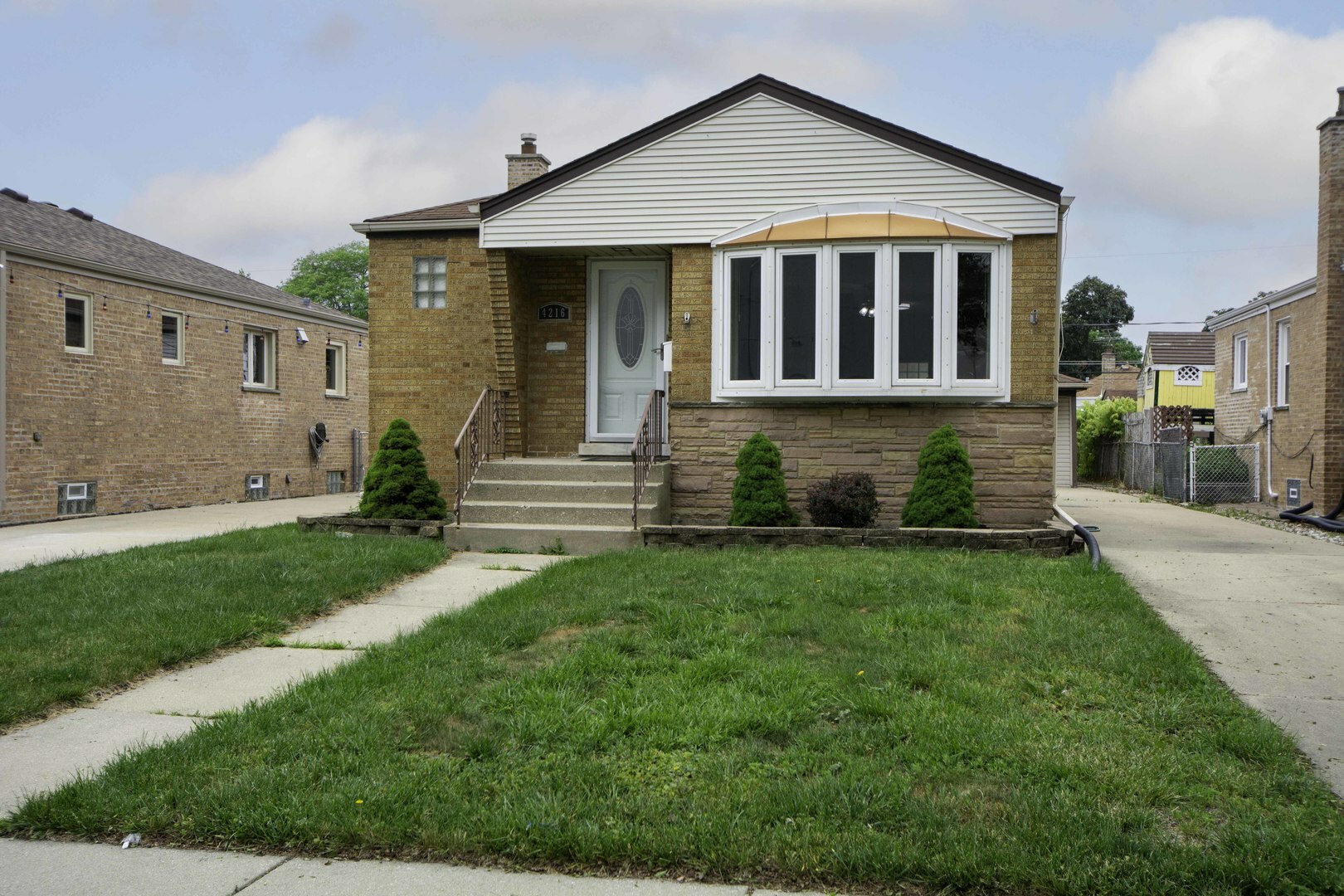Property Photo: 4216 N Octavia Avenue IL 60706
