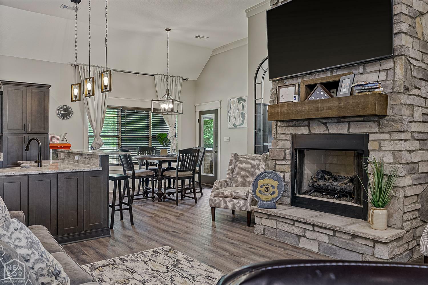 Property Photo: 2720 Paradise Hills Lane AR 72405