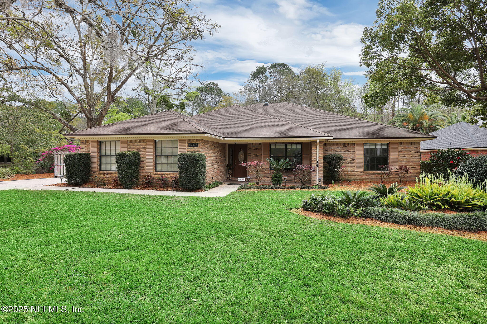 Property Photo: 13975 Athens Drive FL 32223