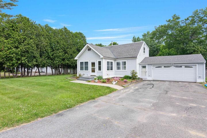Property Photo: 1195 Bay Road VT 05446
