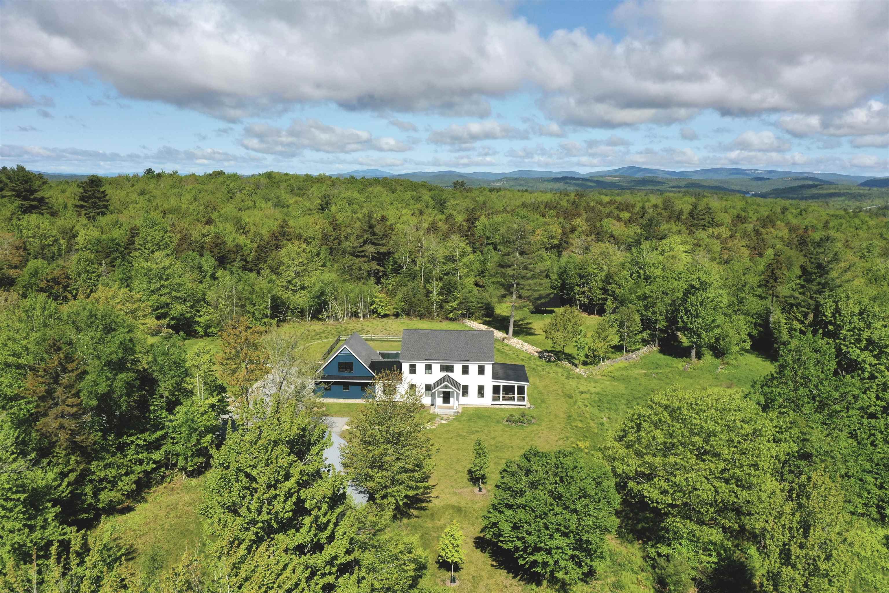 Property Photo: 88 Stonehouse Road NH 03257