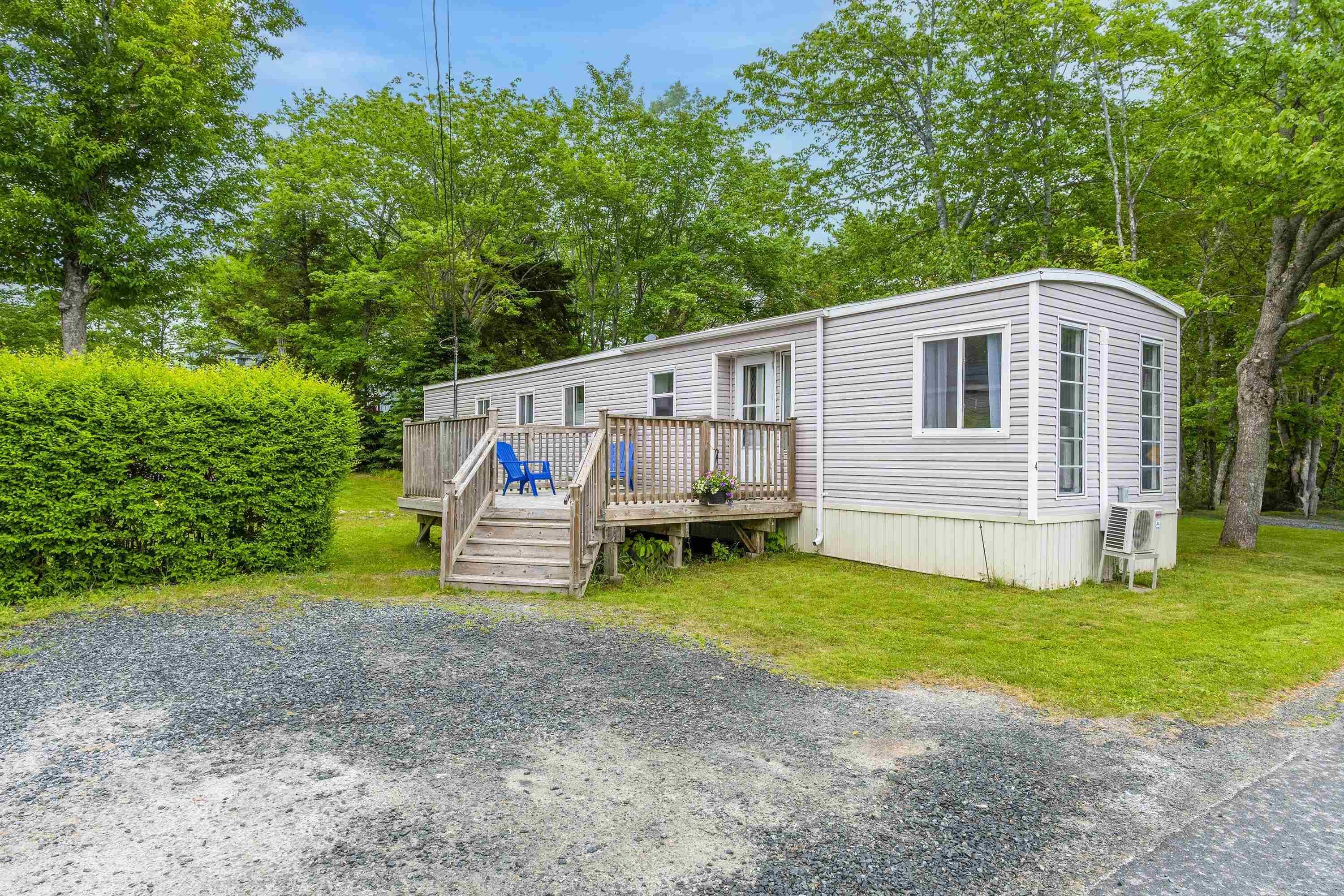 Property Photo: 4 Snow White NS B3E 1C5