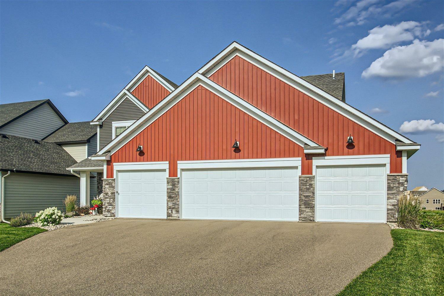Property Photo: 17958 Hawksbill Drive MN 55044