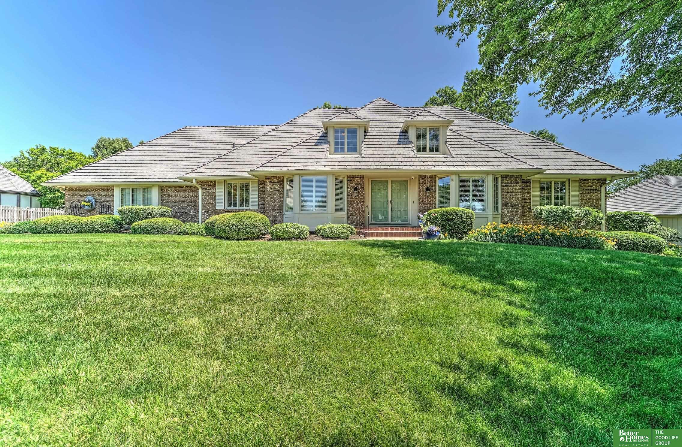 9706 Ascot Drive  Omaha NE 68114 photo