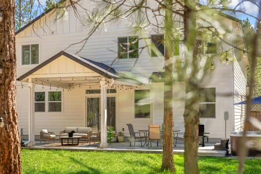 Property Photo:  15032 Green Heart  OR 97739 