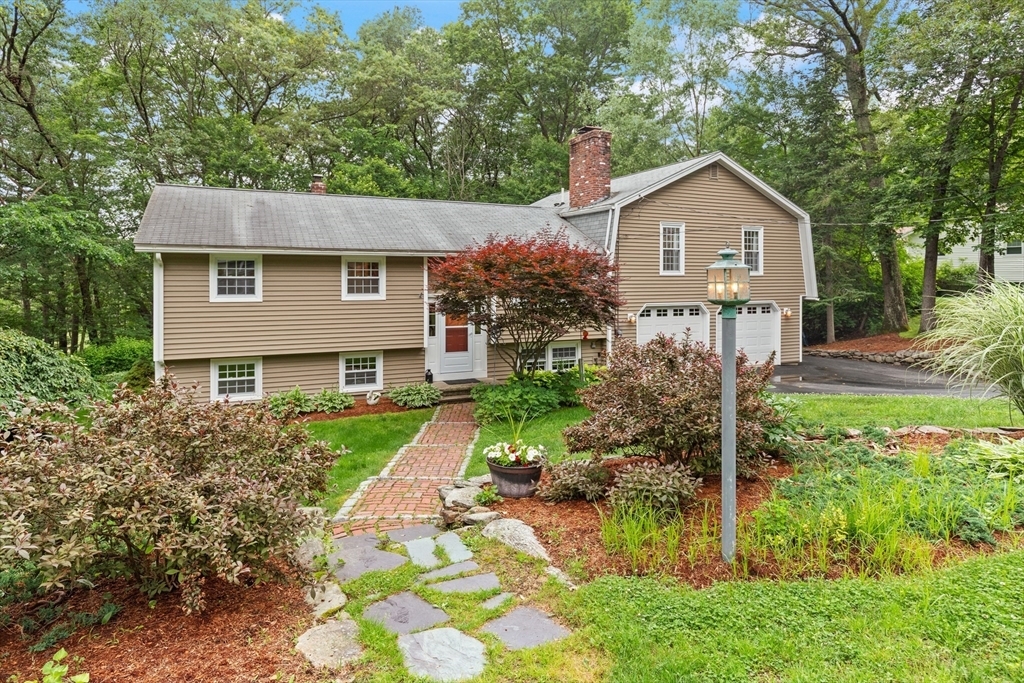 15 Sleigh Rd.  Chelmsford MA 01824 photo