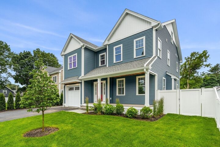 Property Photo:  10 Whittier Rd  MA 01760 