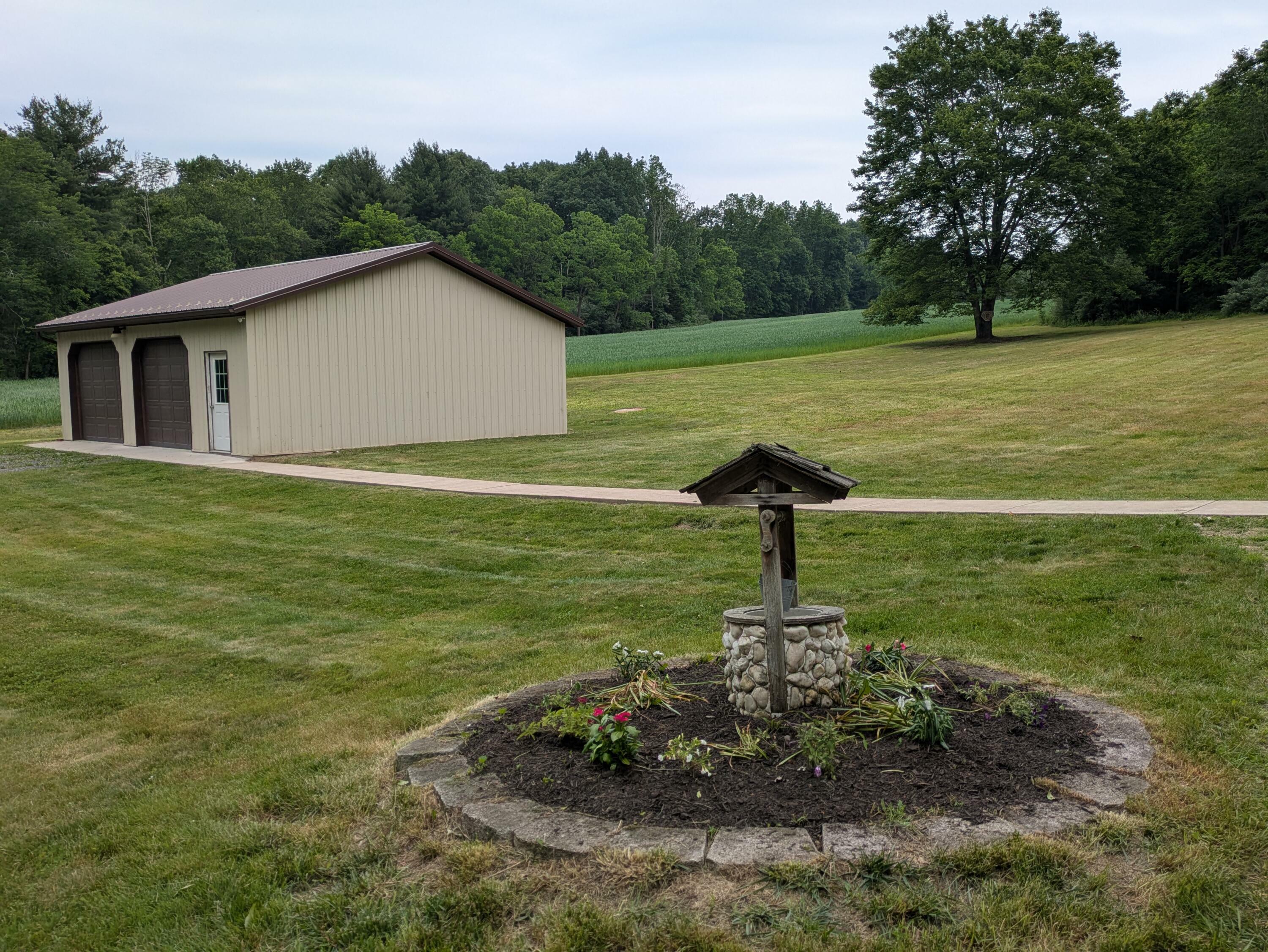 Property Photo: 124 Sterling Valley Road PA 18058