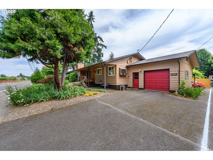 1526 SW Cypress Ln  McMinnville OR 97128 photo