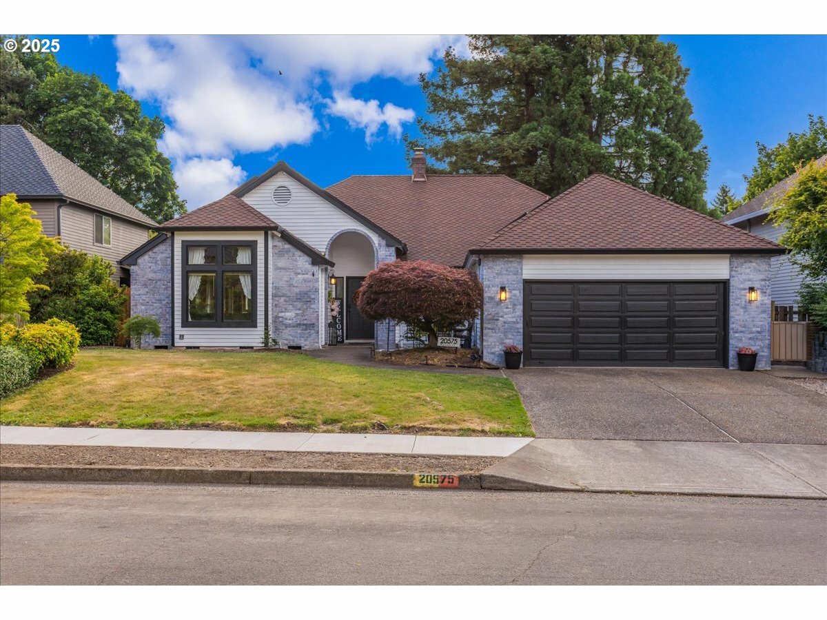 20575 SW Kawanda Ct  Tualatin OR 97062 photo