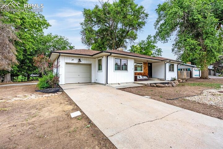 Property Photo: 601 N 15th Street CO 81212