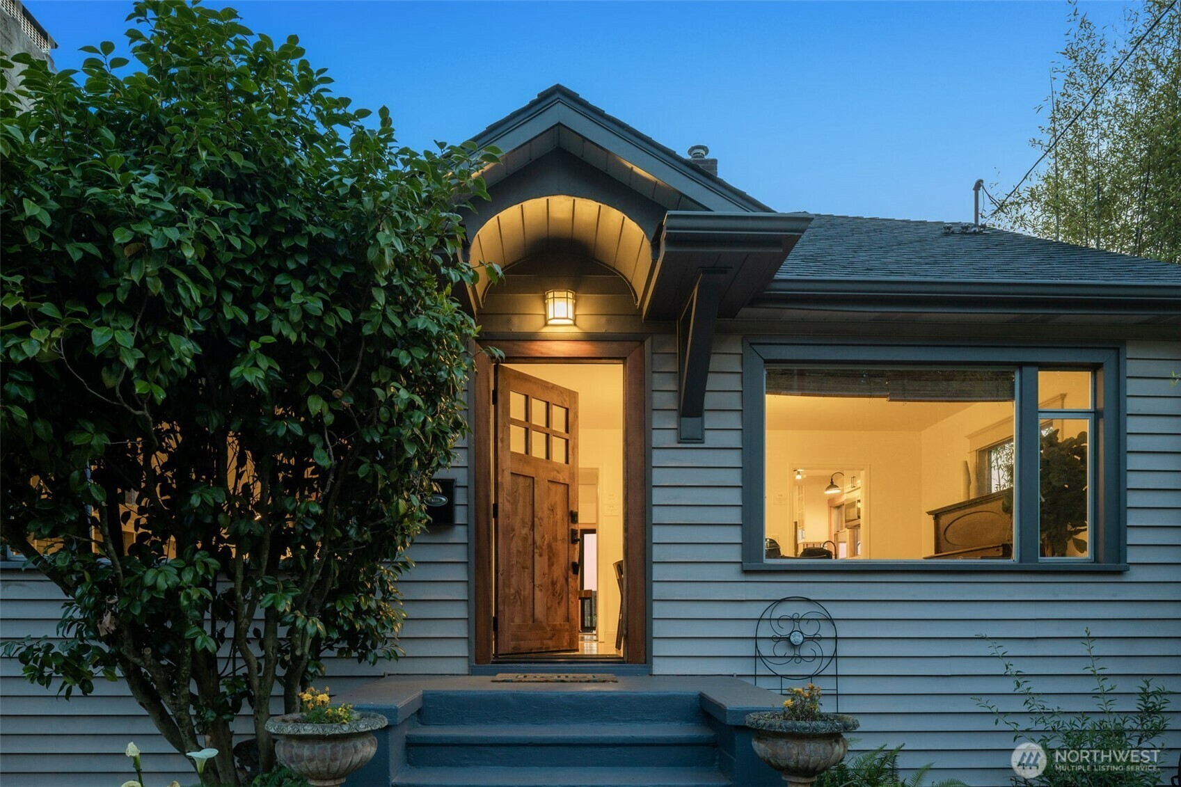Property Photo: 5807 3rd Avenue NW WA 98107