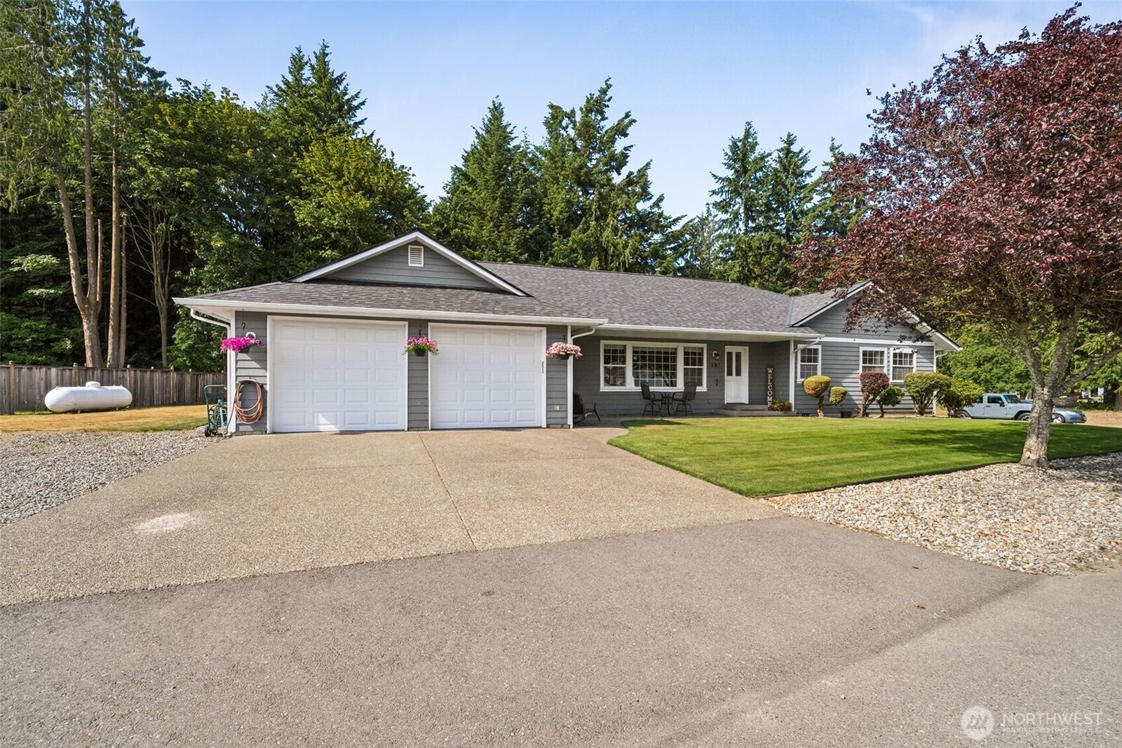 Property Photo:  381  Coal Avenue  WA 98323 