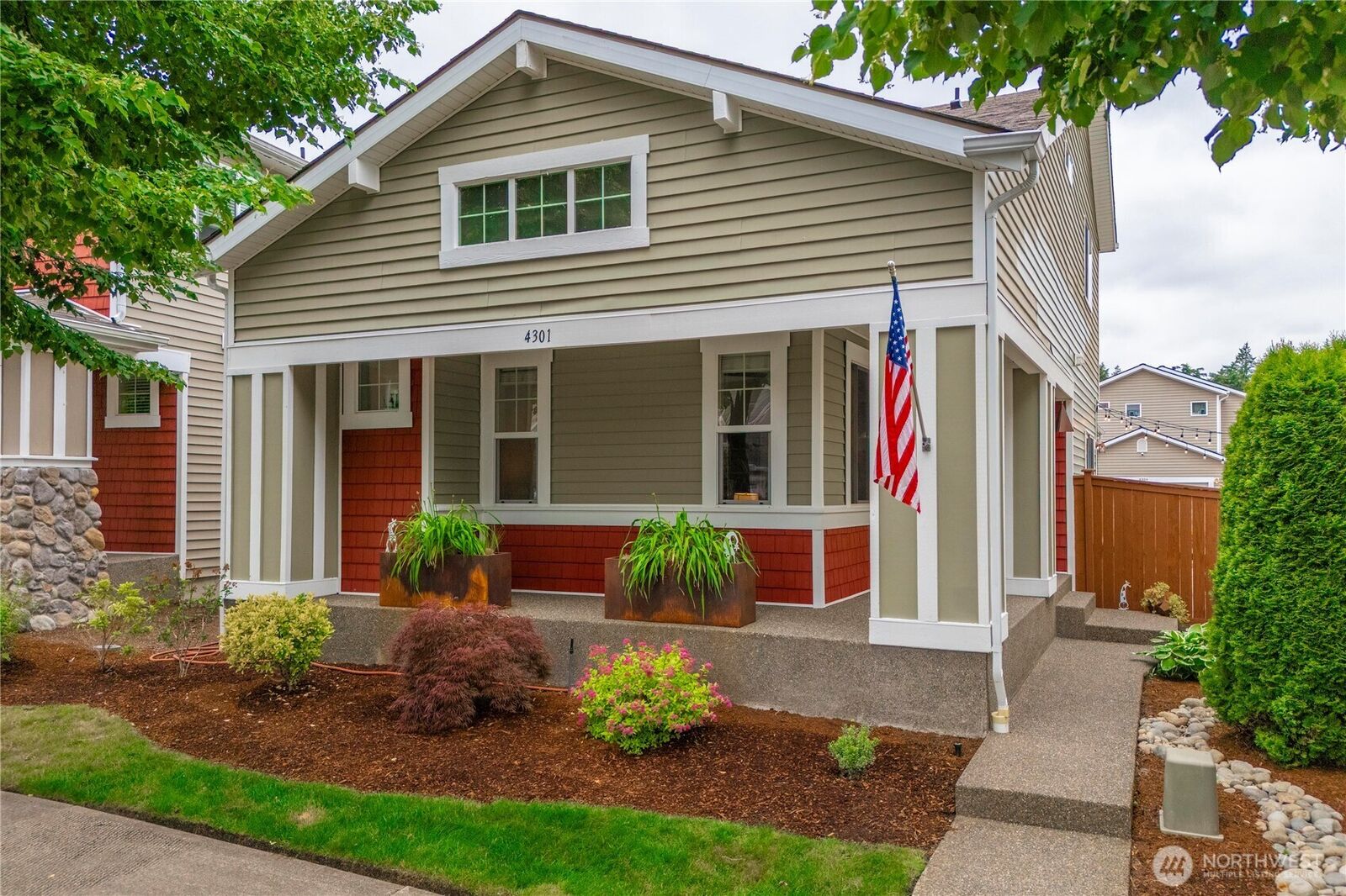 Property Photo:  4301  McKinley Street NE  WA 98516 