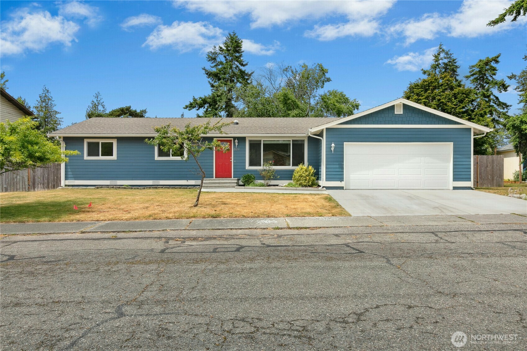Property Photo:  889 SW Kingma Court  WA 98277 