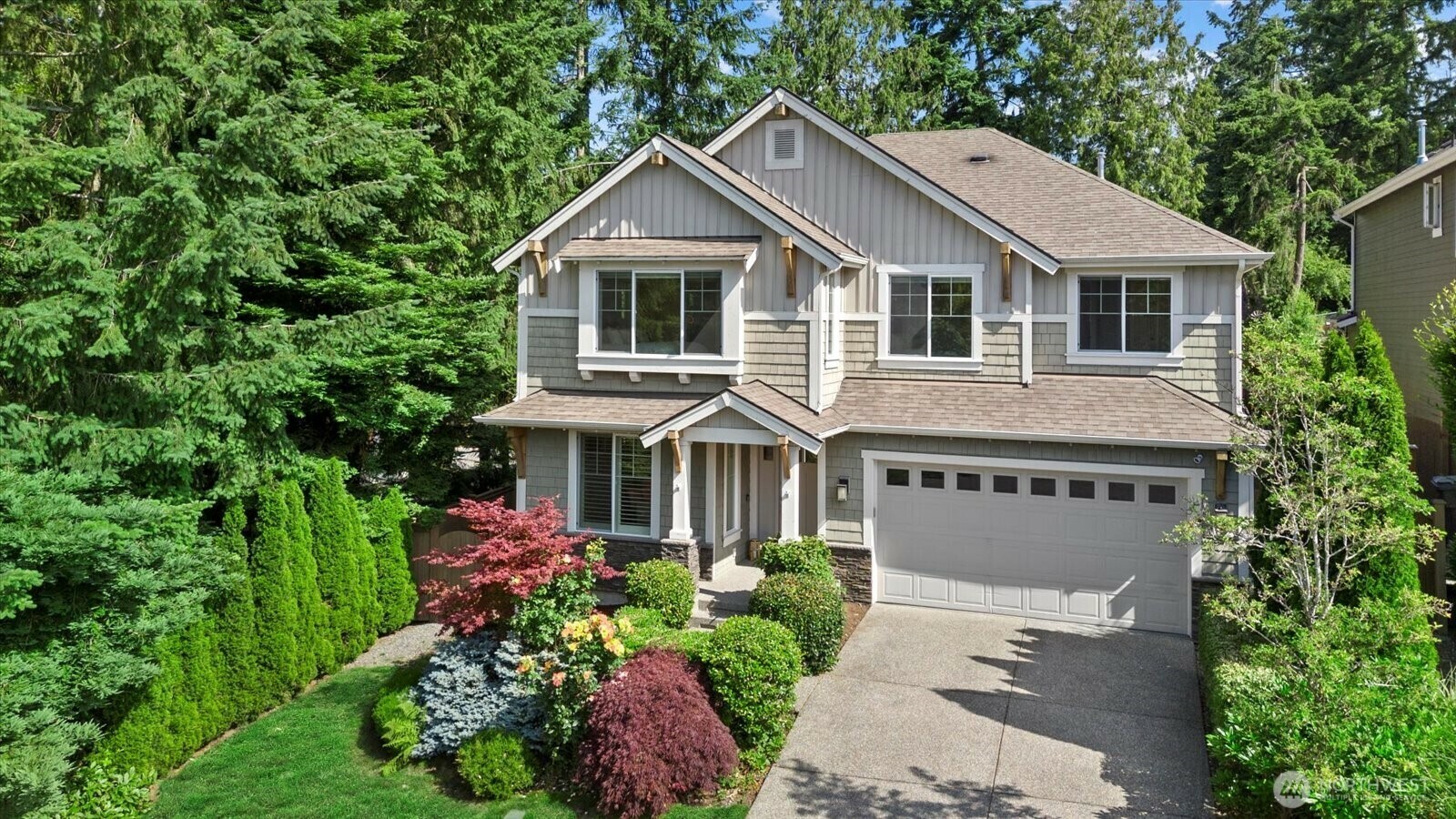 Property Photo:  8132 NE 117th Place  WA 98034 