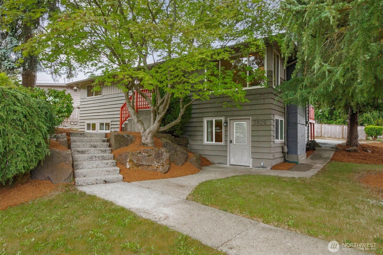 Property Photo: 2829 Larch Way WA 98036